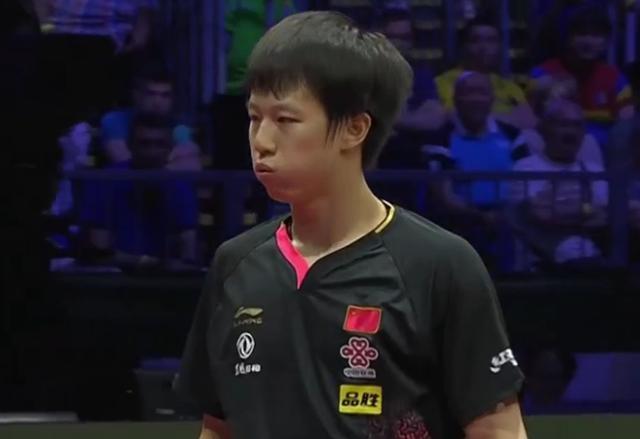 包含FNC血洗BLG,369线上压制力十足焦点之战小组赛,强势挺进下一轮的词条 包含FNC血洗BLG,369线上压制力十足焦点之战小组赛,强势挺进下一轮的词条