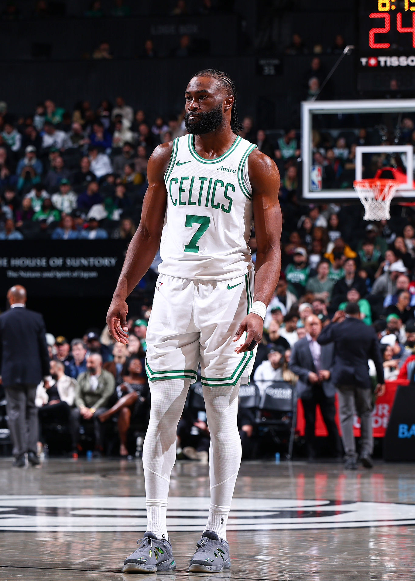 篮网B队绝杀凯尔特人，戈贝尔高光表现的简单介绍