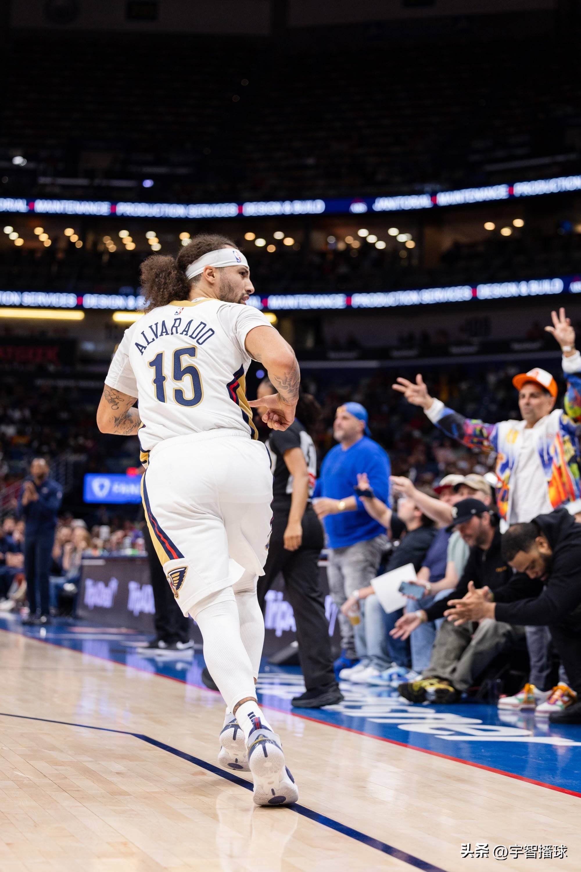 开云体育中国-鹈鹕绝杀巴西男篮，威斯布鲁克高光表现的简单介绍