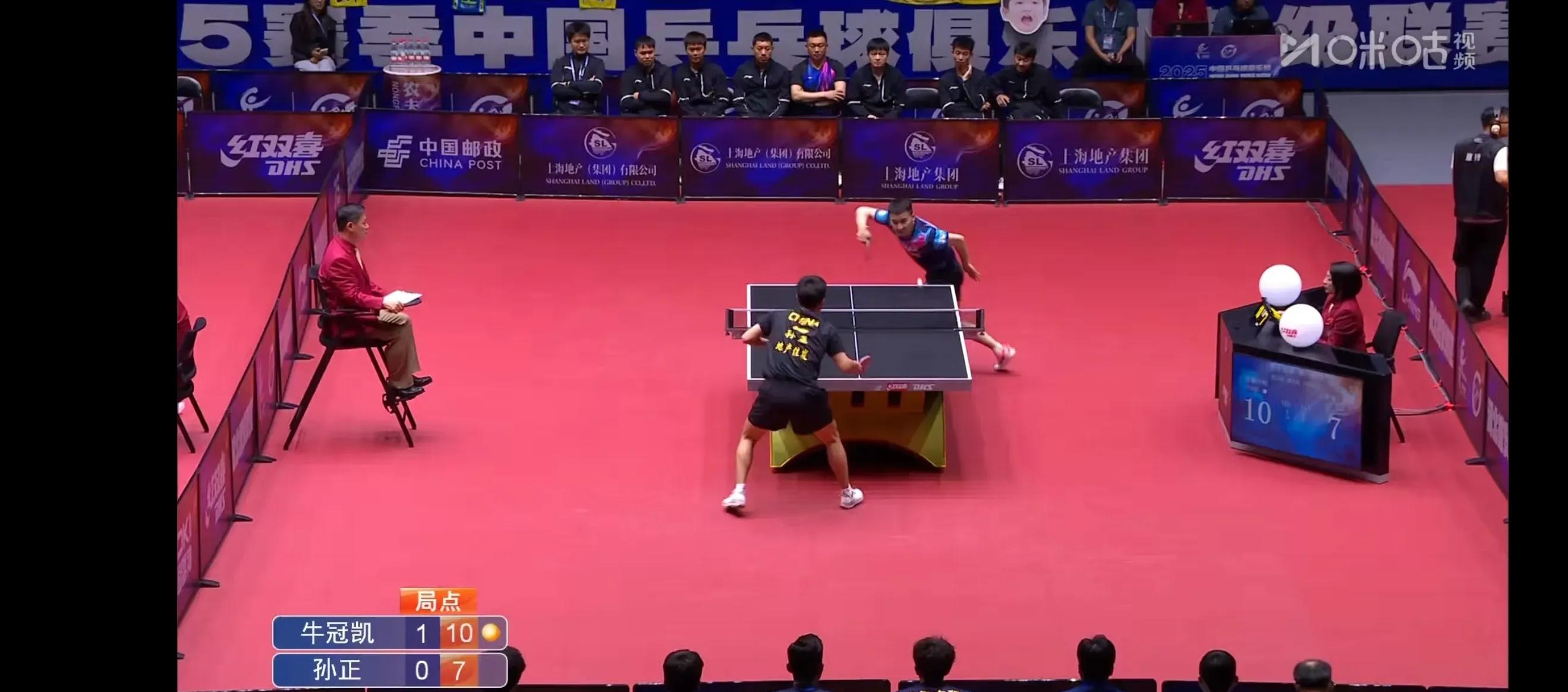 日本乒乓球队险胜英国乒乓球队，许昕统治全场