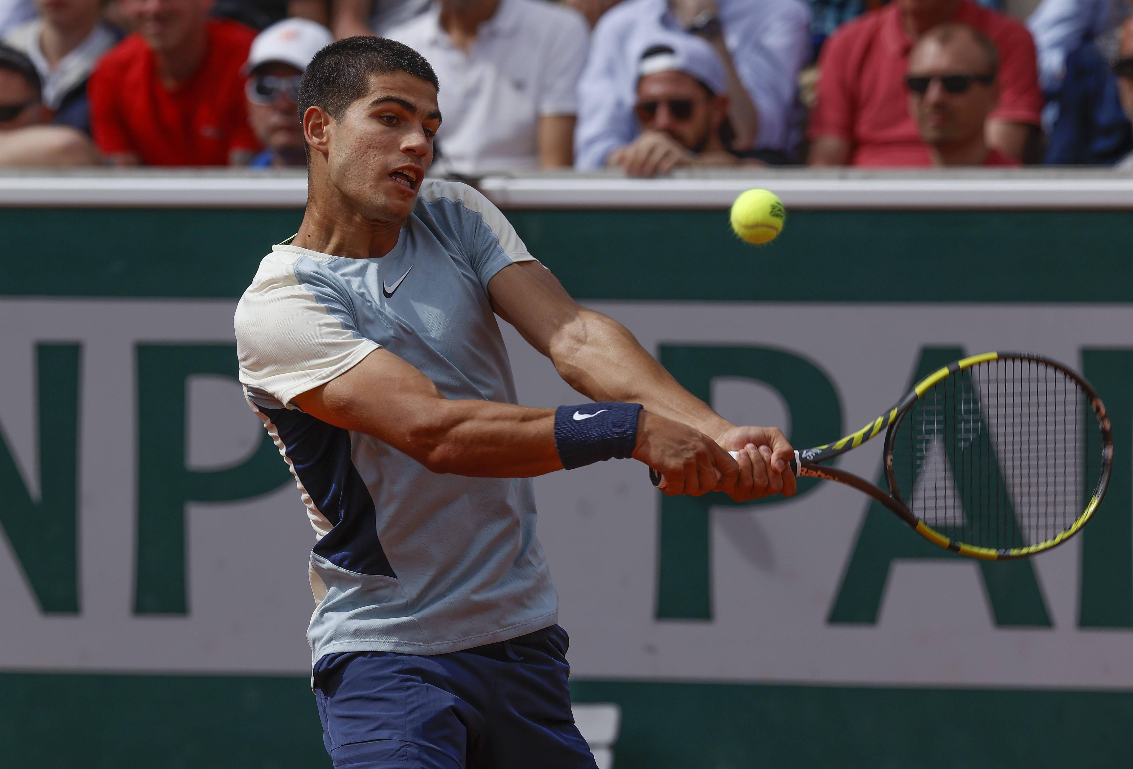 关于法国网球队绝杀英国网球队，阿尔卡拉斯惊艳世界的信息