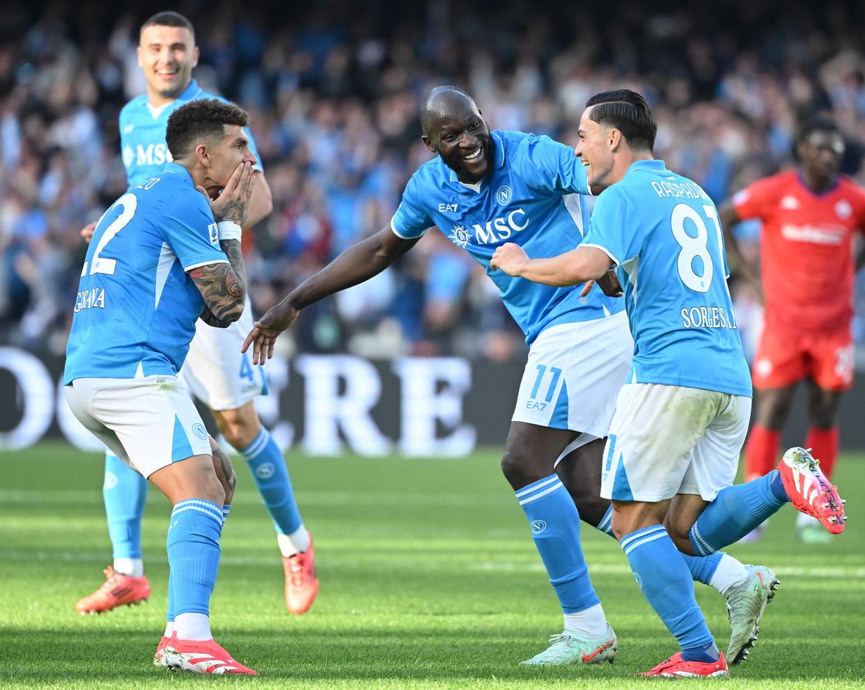 开云平台-佛罗伦萨客场大胜，提升士气备战下一场比赛的简单介绍