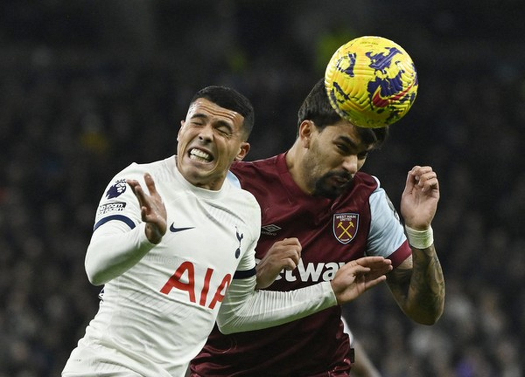 开云体育官方网站-托特纳姆热刺遭遇惨败，客场失利