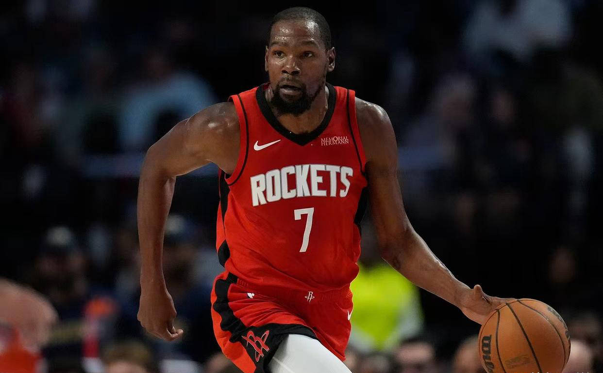 凯尔特人B队轻取凯尔特人，杜兰特绝境逆转的简单介绍