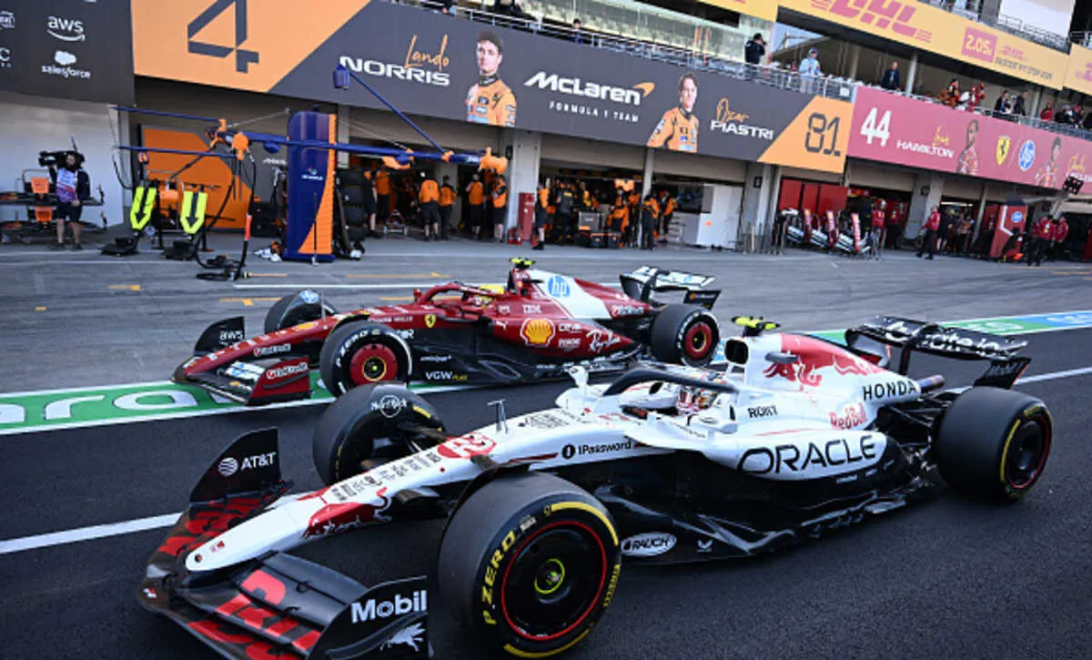 红牛车队横扫法拉利，阿隆索扛起全队的简单介绍