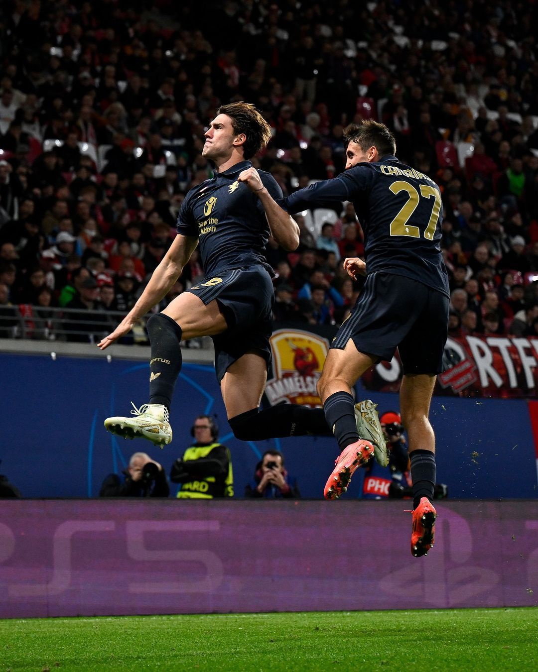 英格兰绝杀尤文，阿尔瓦雷斯统治全场的简单介绍