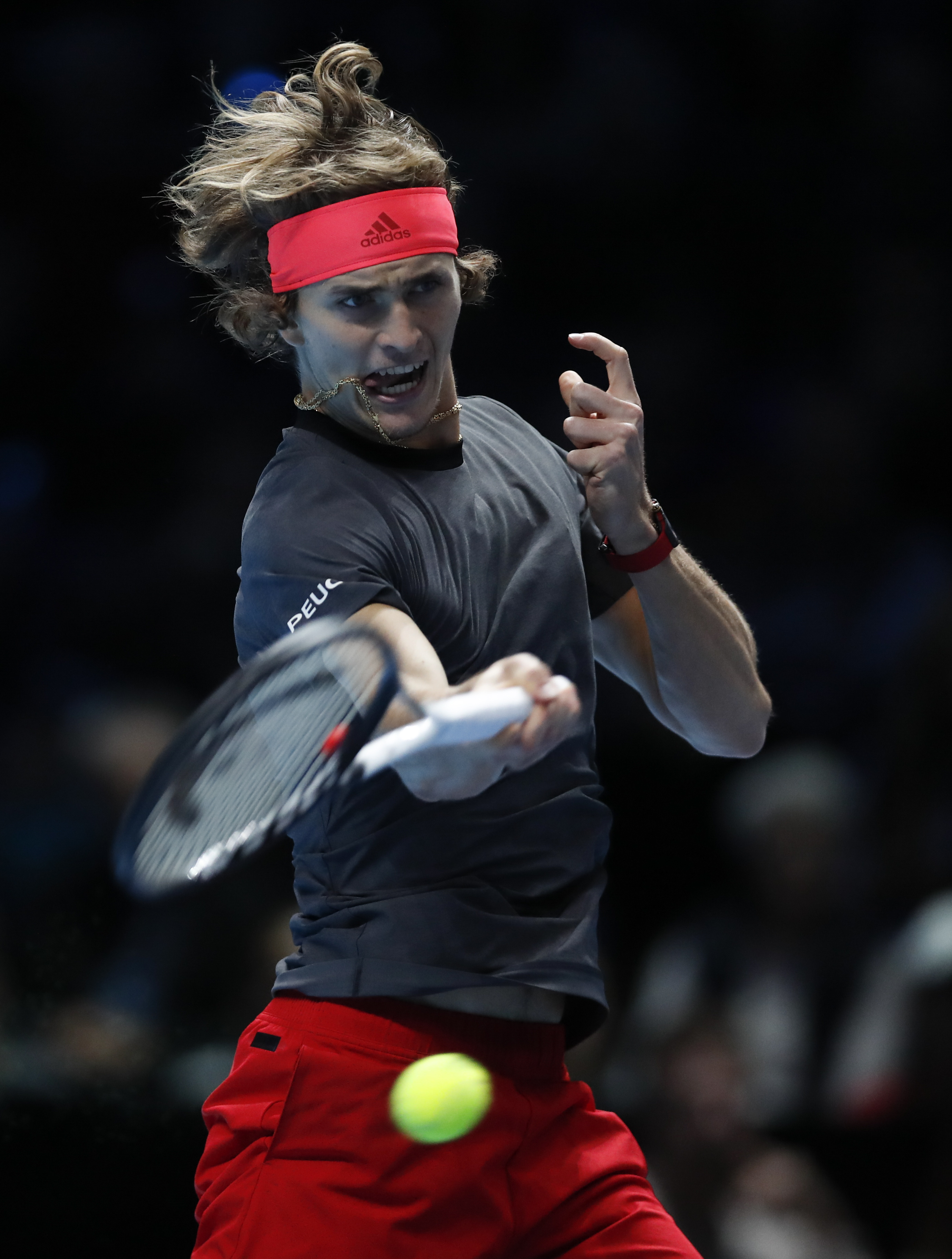 开云下载-包含戴维斯杯鏖战ATP总决赛，兹维列夫统治全场的词条