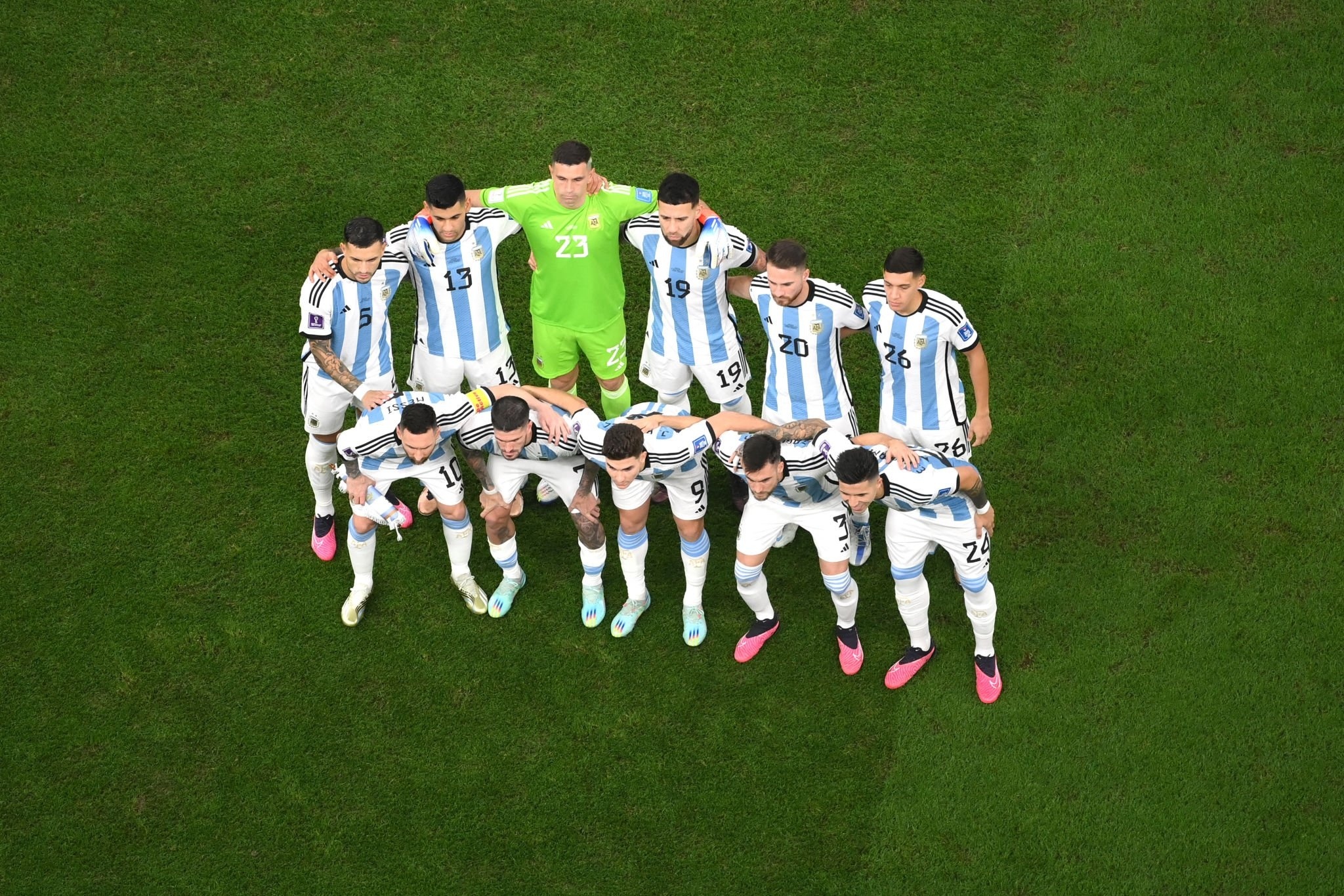 阿根廷碾压马赛，莫德里奇关键制胜