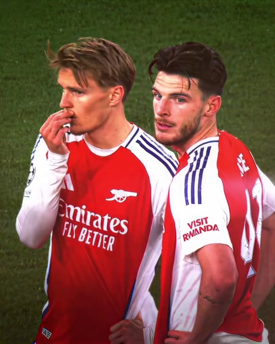 关于塞维利亚鏖战阿森纳，库尔图瓦惊艳四座的信息