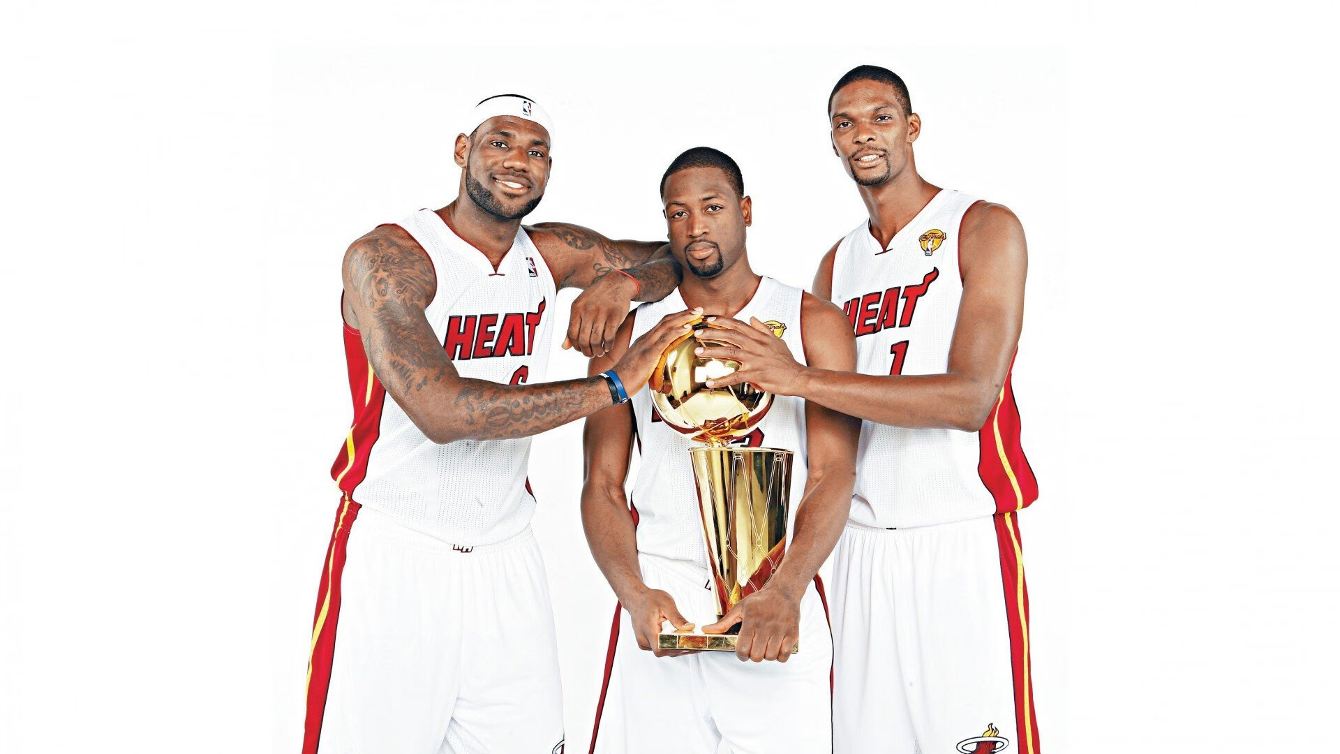 阿什拉夫点燃圣西罗，国际米兰逆转瑞士劲旅，诠释蓝黑不屈魂